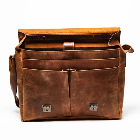 Coarse Leather Messenger